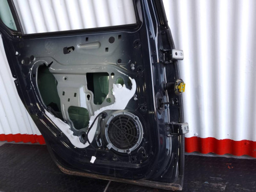 PUERTA TRASERA IZQUIERDA Peugeot 308 