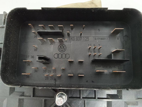  CAJA RELES / FUSIBLES SEAT LEON (1P1) 