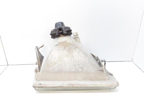FARO IZQUIERDO Peugeot 205 BERLINA 