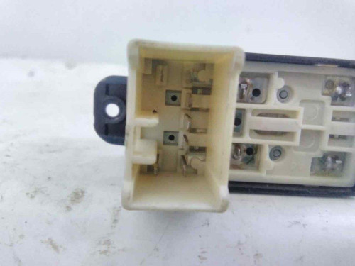  MANDO ELEVALUNAS TRASERO DERECHO HYUNDAI TERRACAN (HP) 