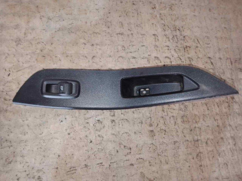 MANDO ELEVALUNAS DELANTERO DERECHO Ford KA+ (CDU) 