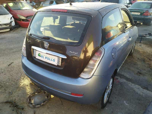  LANCIA YPSILON (101) 