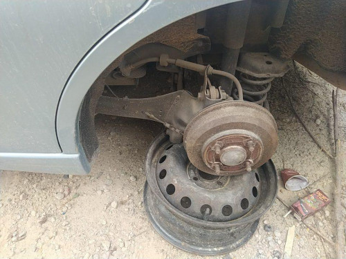  MANGUETA TRASERA IZQUIERDA Ford FOCUS BERLINA (CAK) 