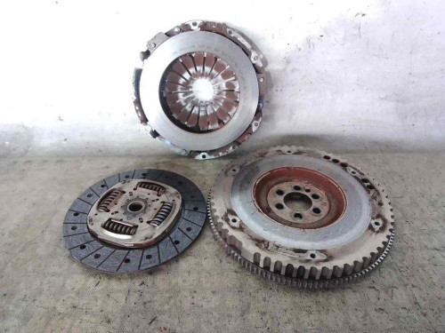 KIT EMBRAGUE RENAULT CLIO V 
