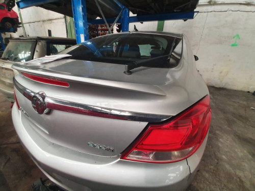  PORTON TRASERO OPEL INSIGNIA BERLINA 