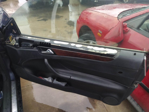  GUARNECIDO PUERTA DELANTERA DERECHA Mercedes-Benz CLK (BM 208) COUPE 