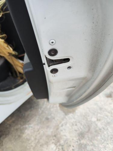CERRADURA PUERTA TRASERA DERECHA Renault CLIO III 
