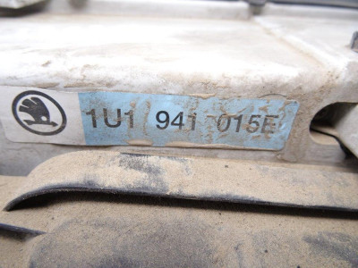 FARO IZQUIERDO, SKODA, OCTAVIA BERLINA (1U2)