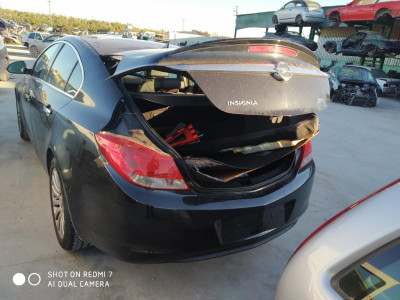 OPEL INSIGNIA BERLINA