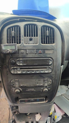 CHRYSLER VOYAGER (RG)