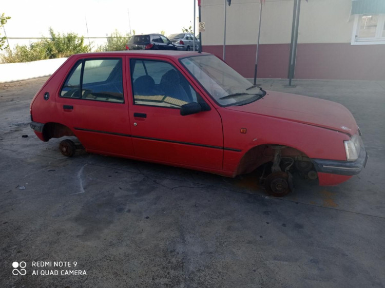 Peugeot 205 Berlina (02.1983->) 1.8 D Generation