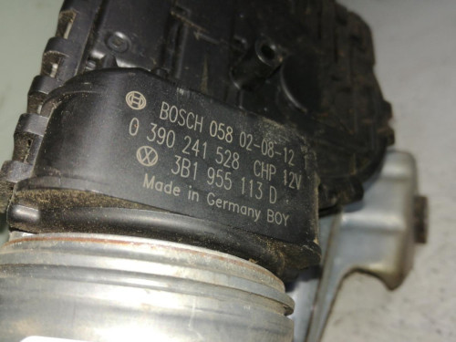 MOTOR LIMPIA DELANTERO VOLKSWAGEN PASSAT BERLINA (3B3) 