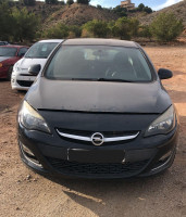 OPEL ASTRA J BERLINA 5P