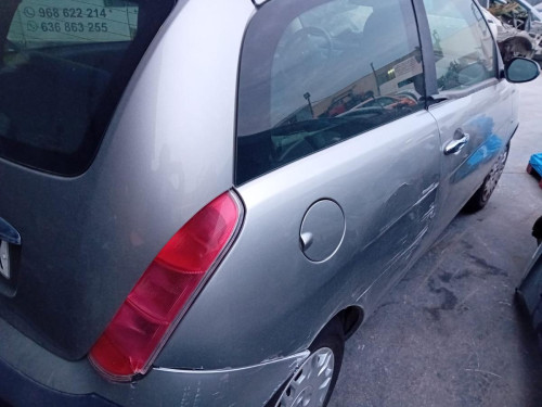 LANCIA YPSILON (101) — vehículo donante para recambios 
