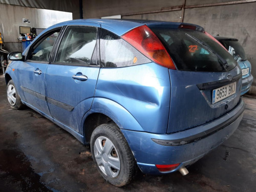  FORD FOCUS BERLINA (CAK) 