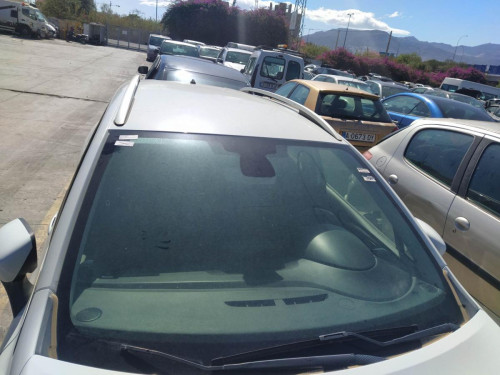  BRAZO LIMPIA DELANTERO DERECHO Renault CLIO IV GRANDTOUR 
