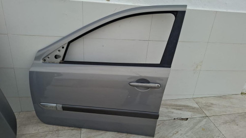 PUERTA DELANTERA IZQUIERDA RENAULT LAGUNA II (BG0) 
