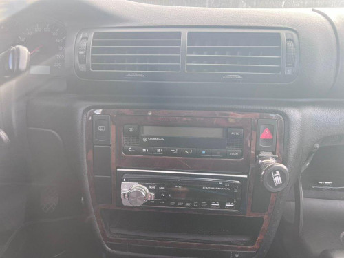  VOLKSWAGEN PASSAT BERLINA (3B2) 