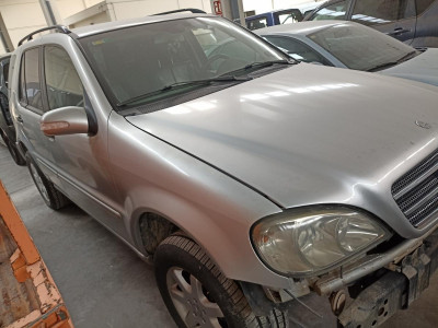 MERCEDES-BENZ CLASE ML (BM 163)