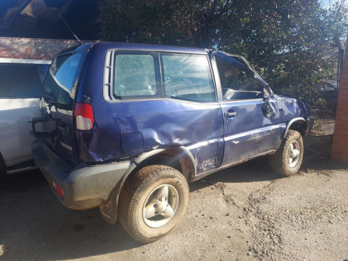 NISSAN TERRANO II (R20) — vehículo donante para recambios 