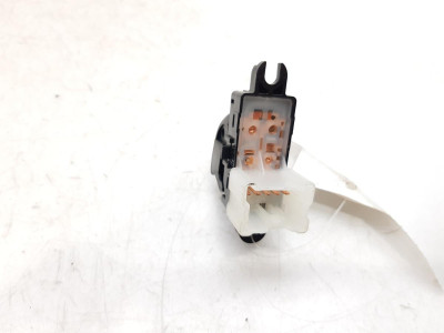 MANDO ELEVALUNAS TRASERO DERECHO