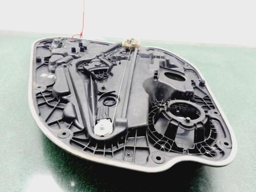 ELEVALUNAS TRASERO DERECHO Volvo XC40 