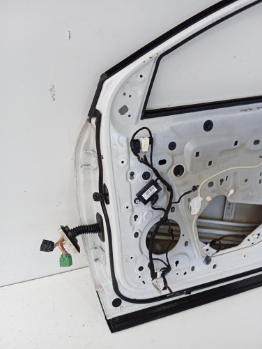  PUERTA DELANTERA DERECHA PEUGEOT 3008 