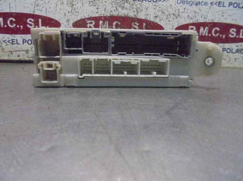 CAJA RELES / FUSIBLES Lexus IS (DS2/IS2) 