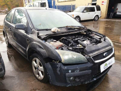  FORD FOCUS BERLINA (CAP) 