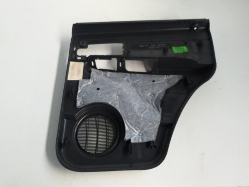  GUARNECIDO PUERTA TRASERA IZQUIERDA CHRYSLER JEEP CHEROKEE 