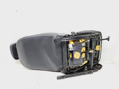 ASIENTO DELANTERO IZQUIERDO, VOLKSWAGEN, GOLF VI (5K1)(10.2008)