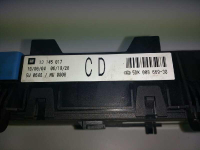 CAJA RELES / FUSIBLES, OPEL, ASTRA H BERLINA