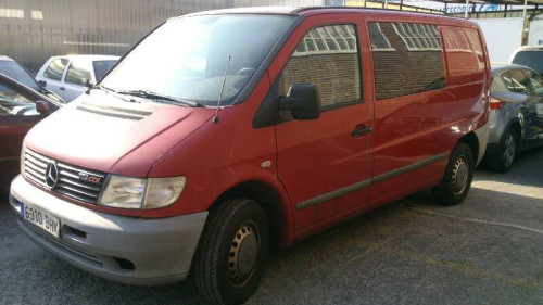  MERCEDES-BENZ VITO KOMBI (638) 