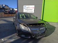 OPEL INSIGNIA BERLINA
