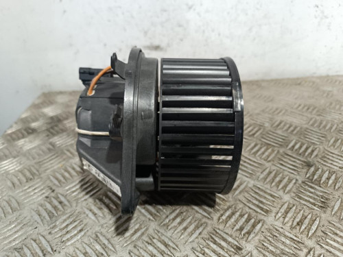 MOTOR CALEFACCION 