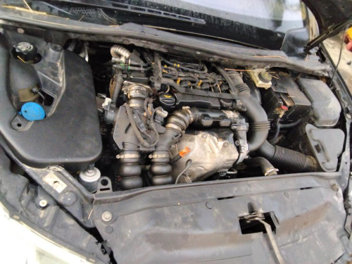 CITROEN C4 BERLINA — vehículo donante para recambios 