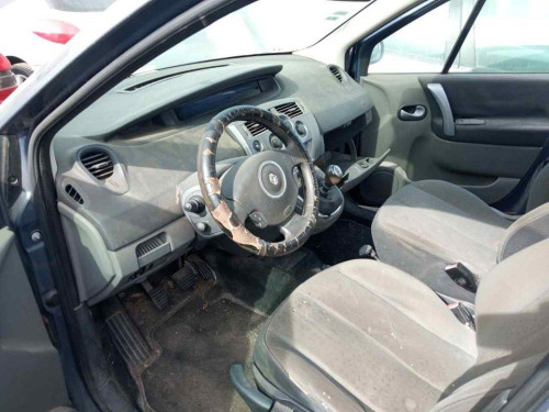  RENAULT SCENIC II (JM) 