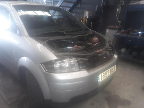  AUDI A2 (8Z) 