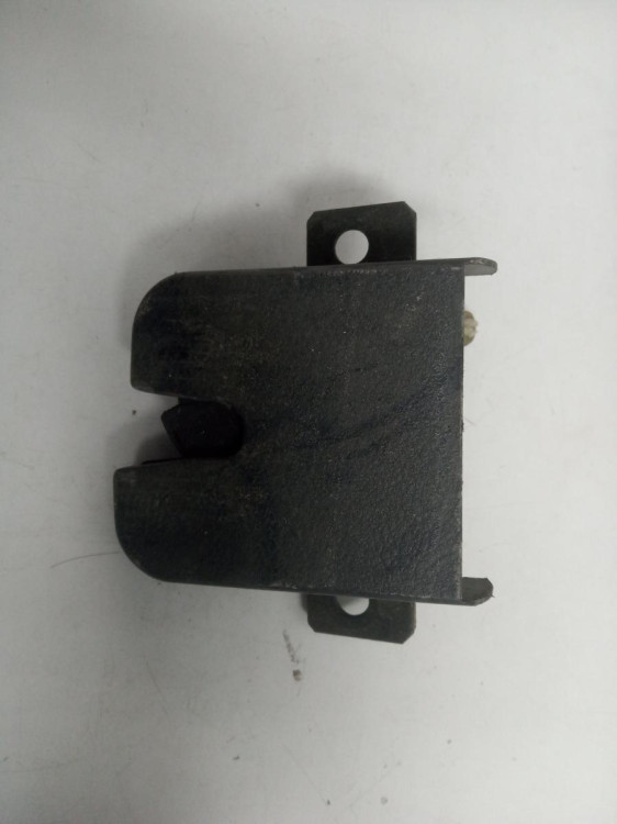 CERRADURA MALETERO / PORTON