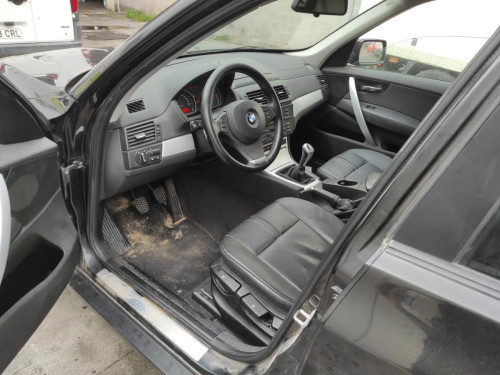 BMW SERIE X3 (E83) — vehículo donante para recambios 