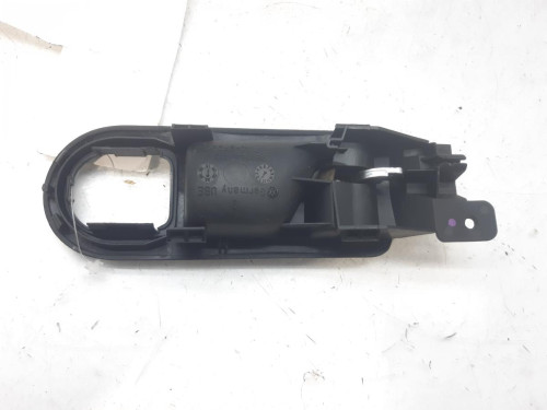 MANETA INTERIOR DELANTERA IZQUIERDA Volkswagen GOLF IV BERLINA (1J1)(10.1997) 