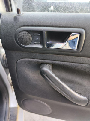 MANETA EXTERIOR TRASERA DERECHA