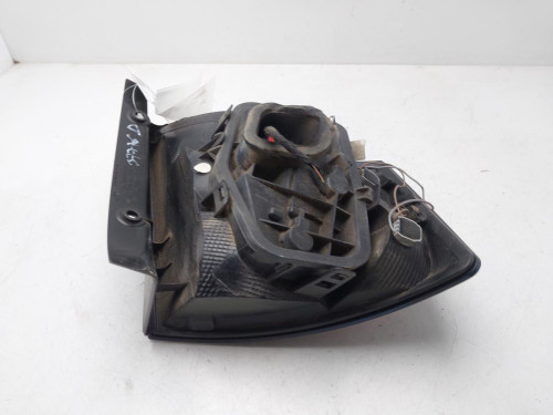 PILOTO TRASERO DERECHO Skoda FABIA (NJ3) 