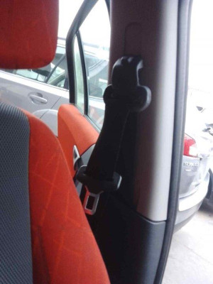 CINTURON SEGURIDAD DELANTERO IZQUIERDO
