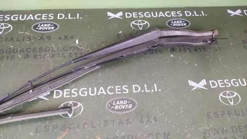 BRAZO LIMPIA DELANTERO DERECHO Land Rover FREELANDER (LR2) 
