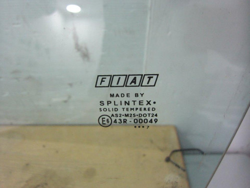  LUNA DELANTERA IZQUIERDA FIAT CROMA (194) 
