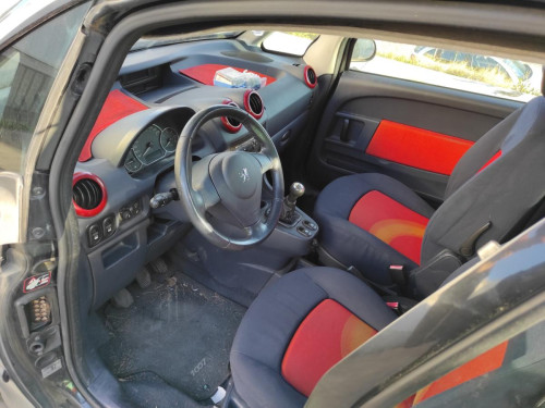 PEUGEOT 1007 — автомобиль-донор на запчасти 
