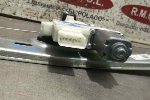 ELEVALUNAS DELANTERO DERECHO Nissan QASHQAI (J11E) 