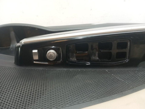  GUARNECIDO PUERTA DELANTERA IZQUIERDA SSANGYONG TIVOLI 