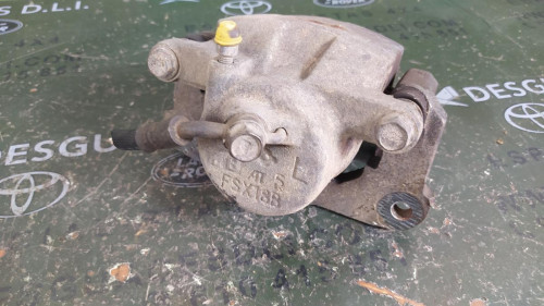 PINZA DE FRENO DELANTERA DERECHA Toyota RAV4 (A2) 